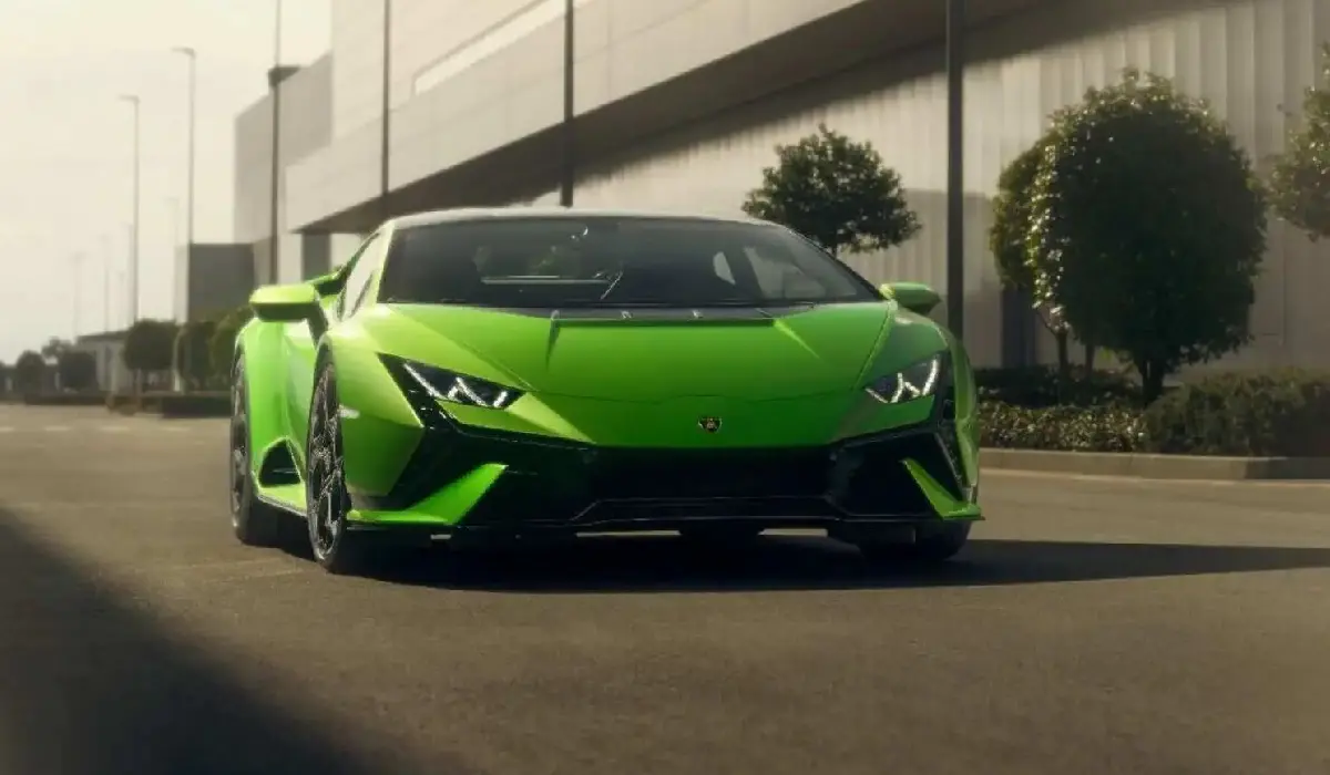 Lamborghini - Huracan Tecnica - Best Super Car Rentals - Best Preowned Super Car - Exclusive Concierge Club.webp